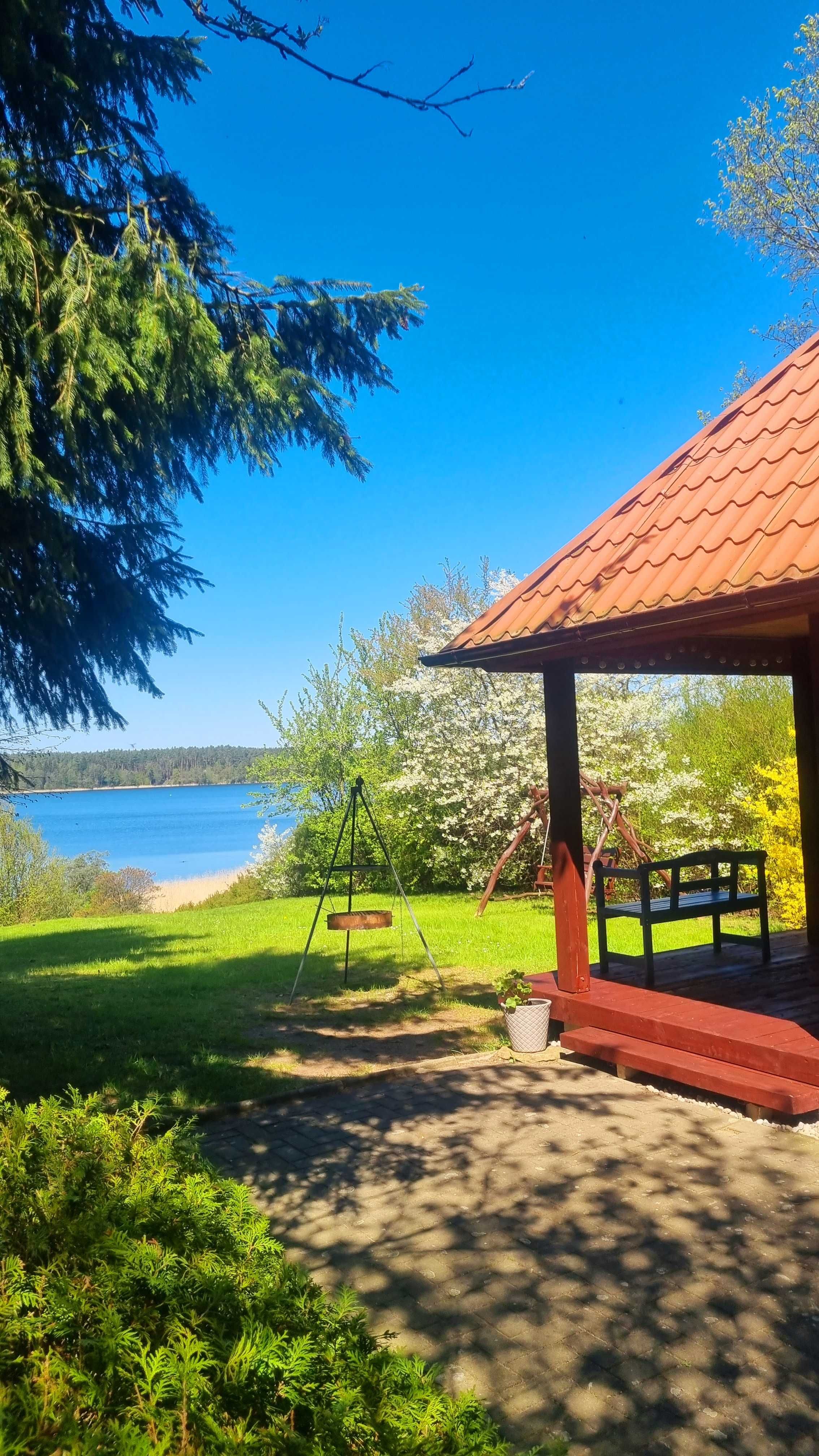 Domek nad jeziorem z własną linią brzegową Mazury Ryn Rybical- Marysia