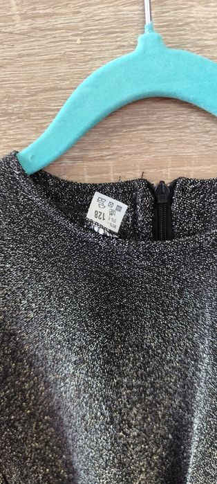 Sukienka elegancka r. 128