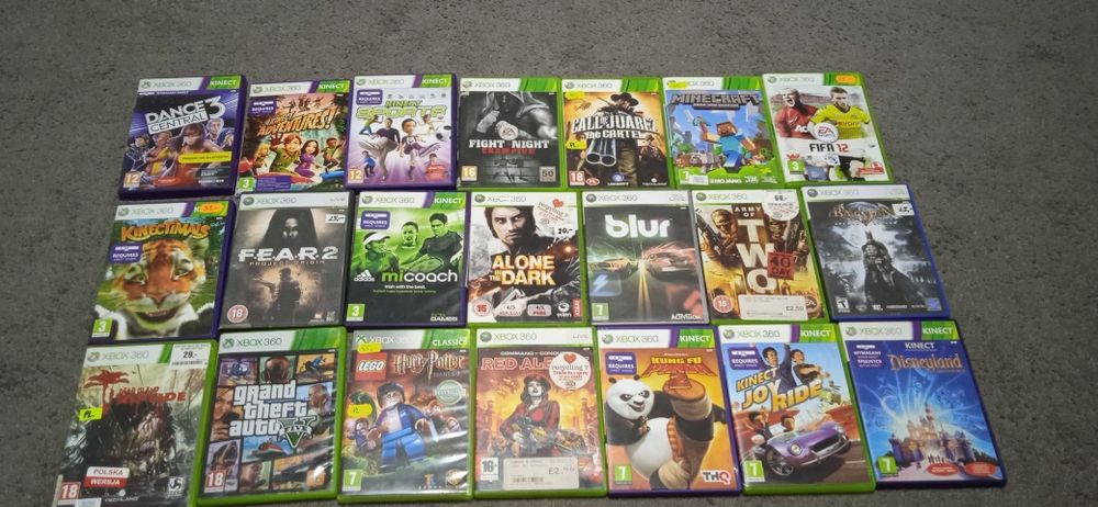 Konsola Xbox 360 cały komplet Pad, Kinect, plus 21gier