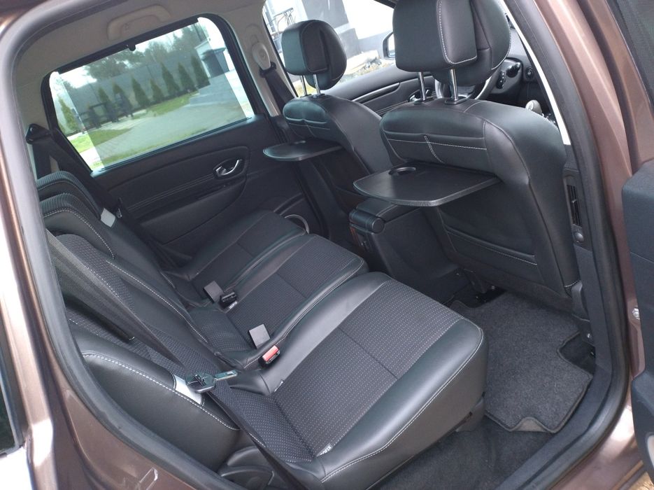 Renault Scenic 2011 1.6 16V 110 KM 6-biegów 150 tyś KM.