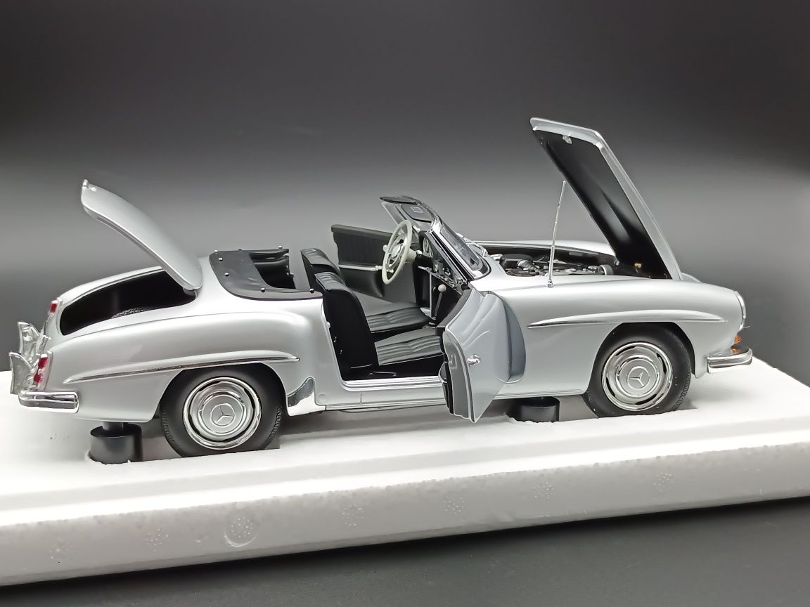 Mercedes 190 SL 1:18 Minichamps