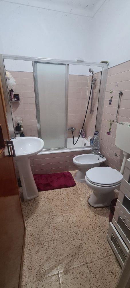 Quarto arrendamento Queluz sem caução