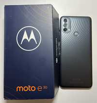 Продам новий телефон motorola moto e30 2/32 4G новий