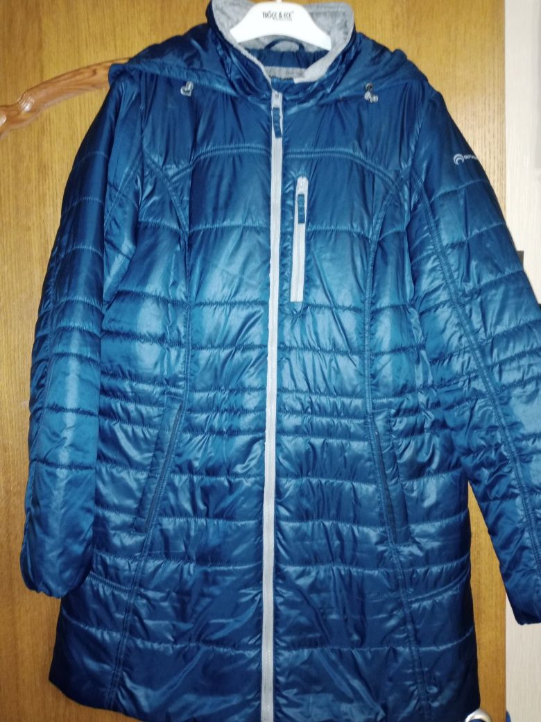 Продам Пальто Осеннее 48-50рр.