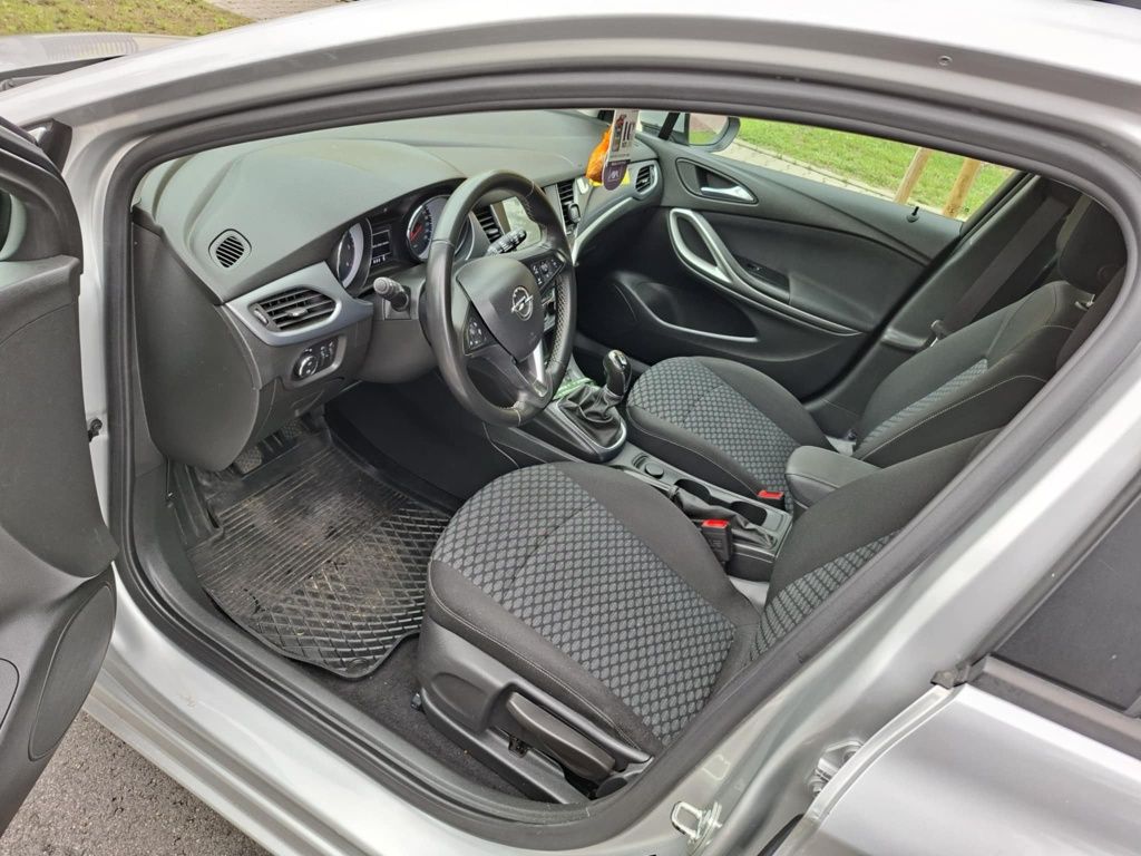 Opel Astra kombi Salon Polska 1.6CDTI