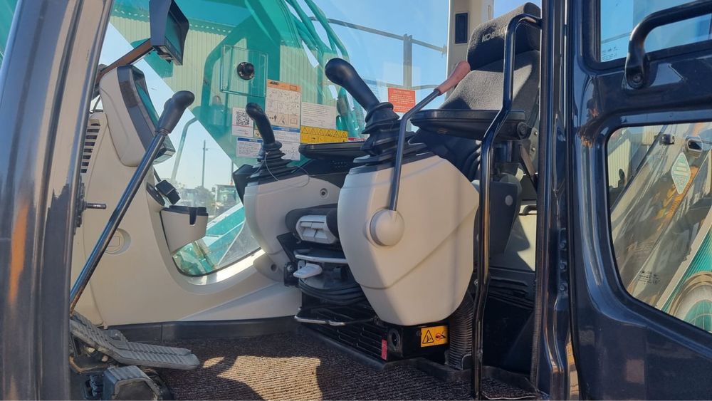 Продам экскаватор Kobelco sk 210 lc , 2020 г