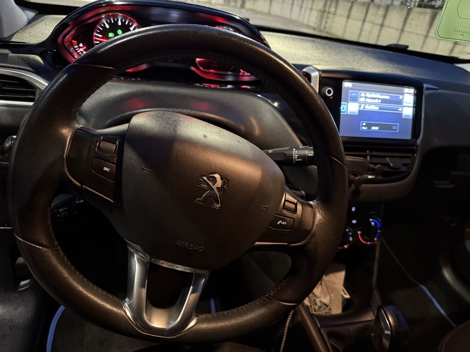 Peugeot 208 hdi1.4