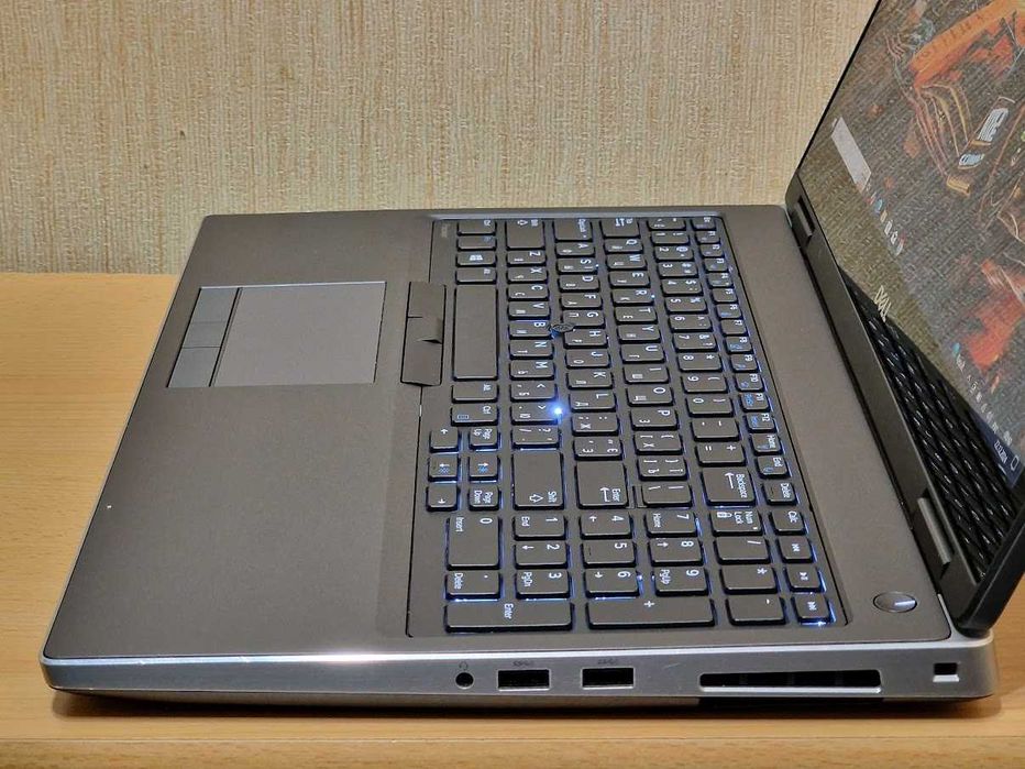 Ігровий Dell Precision Core i5-9400H RAM32 SSD 512 NVIDIA Quadro T2000