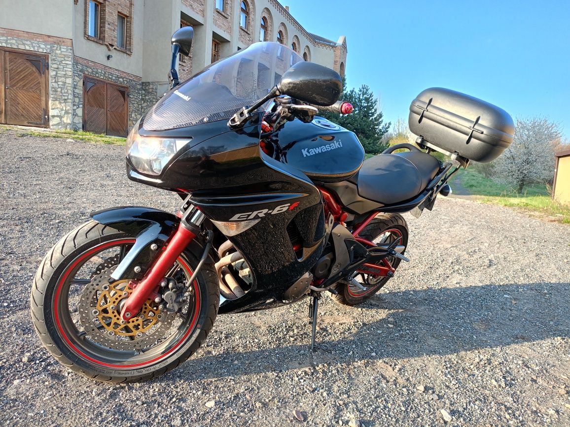 Motocykl Kawasaki ER6F