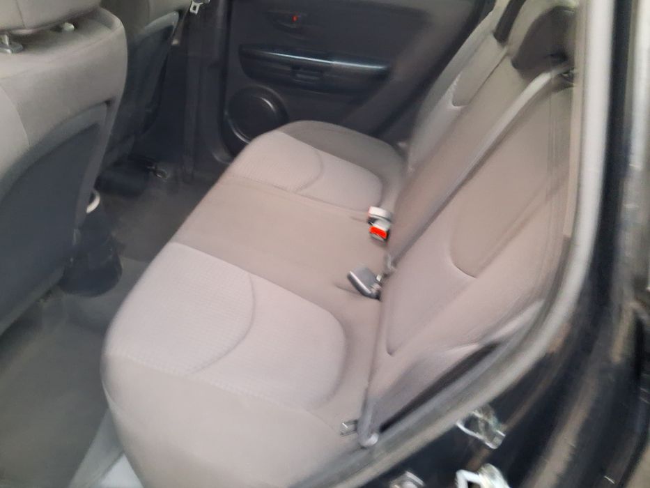 Kia Soul 1.6 benz z klimą modell 2009 do poprawek lakierniczych