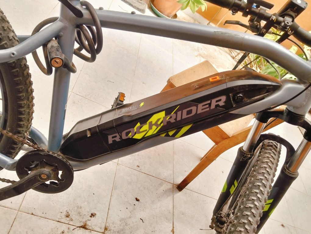 Bicicleta Elétrica Rockrider ST – Motor 36V, Autonomia até 60km