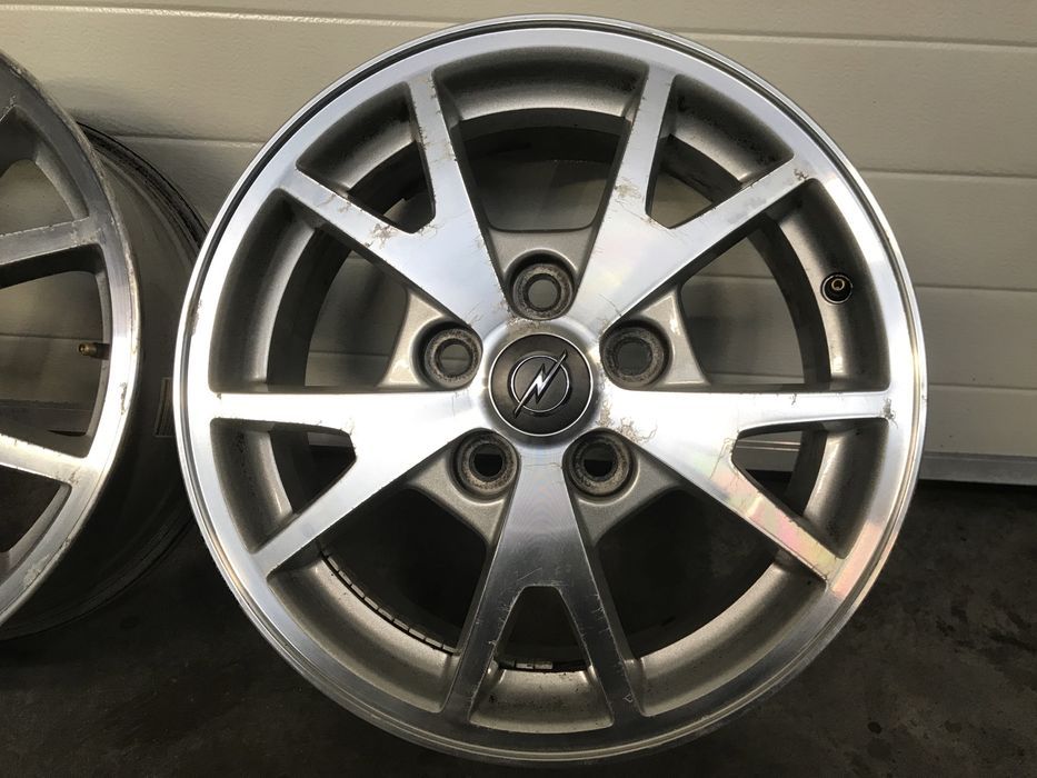 Felgi alumimiowe 16” Opel Insignia 5x120 6,5J ET41 (050)