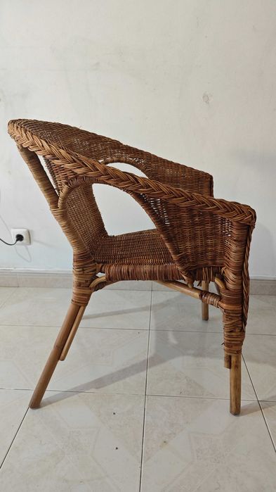 Cadeira marca IKEA
