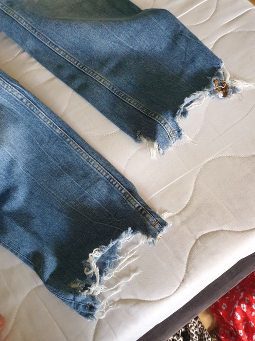 Spodnie jeansowe ciążowe