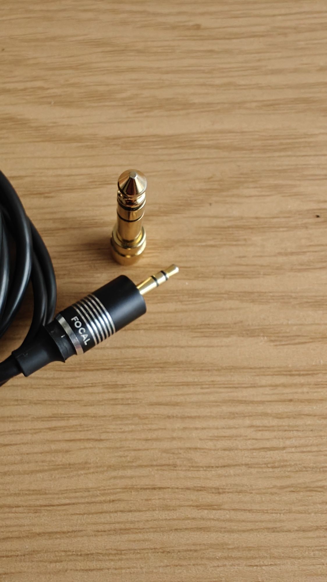 Przewód/kabel  słuchawkowy Focal o długości 1, 2 m + przedłużacz 1,5 m