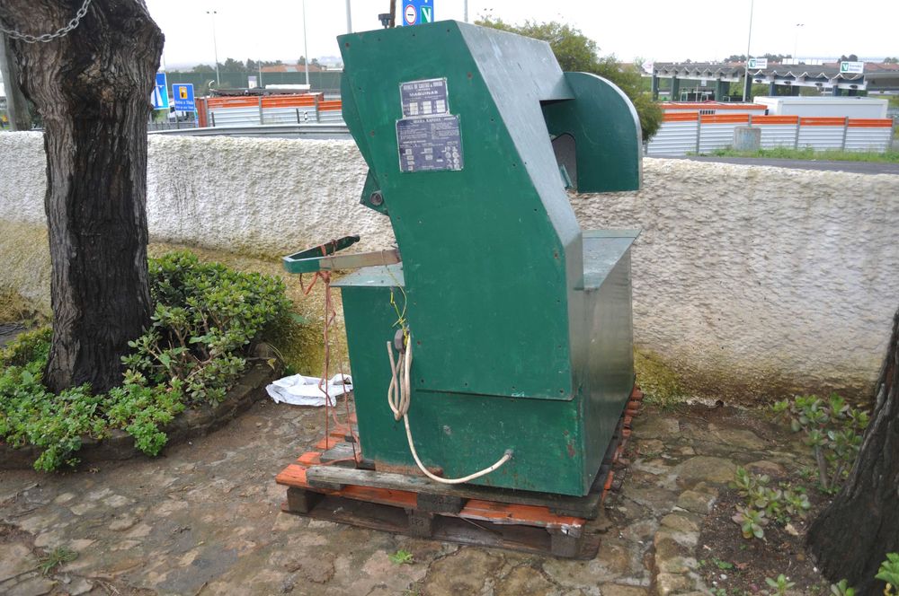 maquina industrial de cortar ferro trifásica