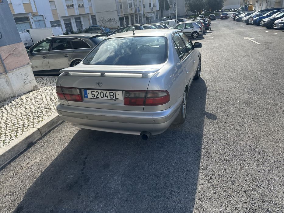 Toyota carina e 1.6 16v