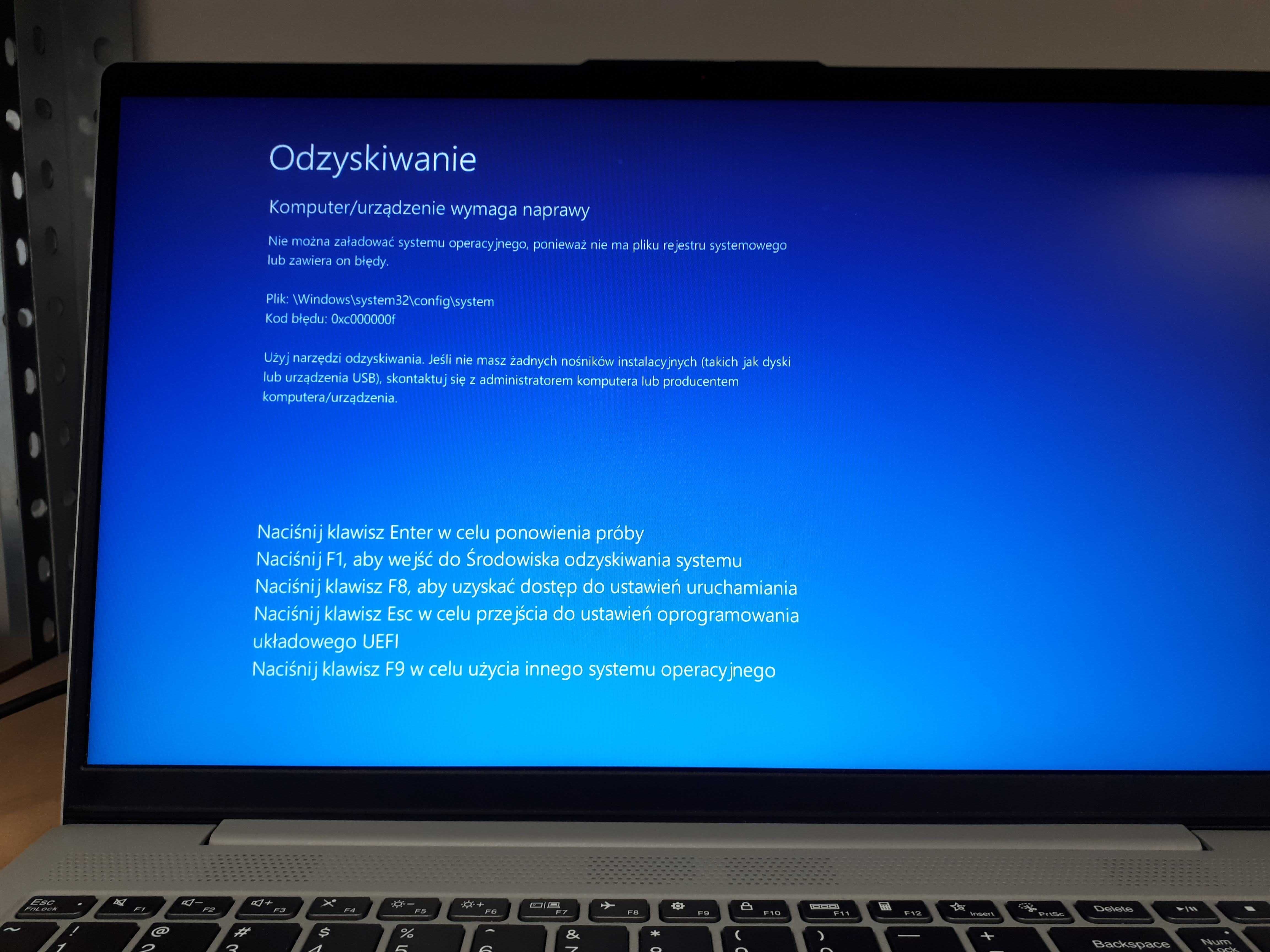 Serwis laptopów, telefonów, komputerów, usługi informatyczne, odzyski