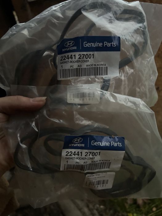 Прокладка клапанної кришки 2244127001  Hyundai/Kia