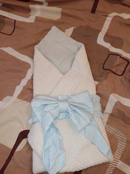 Продам конверт на выписку