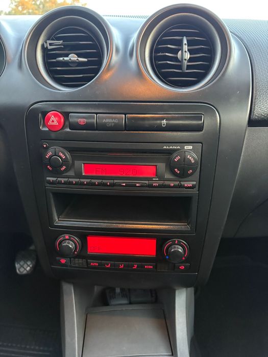 Seat Ibiza 6L 1.2i Gasolina 2008