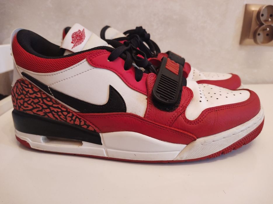 Buty męskie/chlopięce sportowe Nike Jordan 43