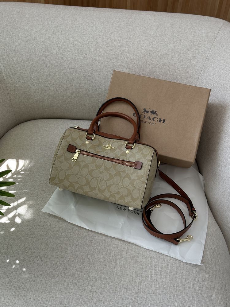 Сумка Coach Rowan Satchel In Signature Canvas бежева/руда
