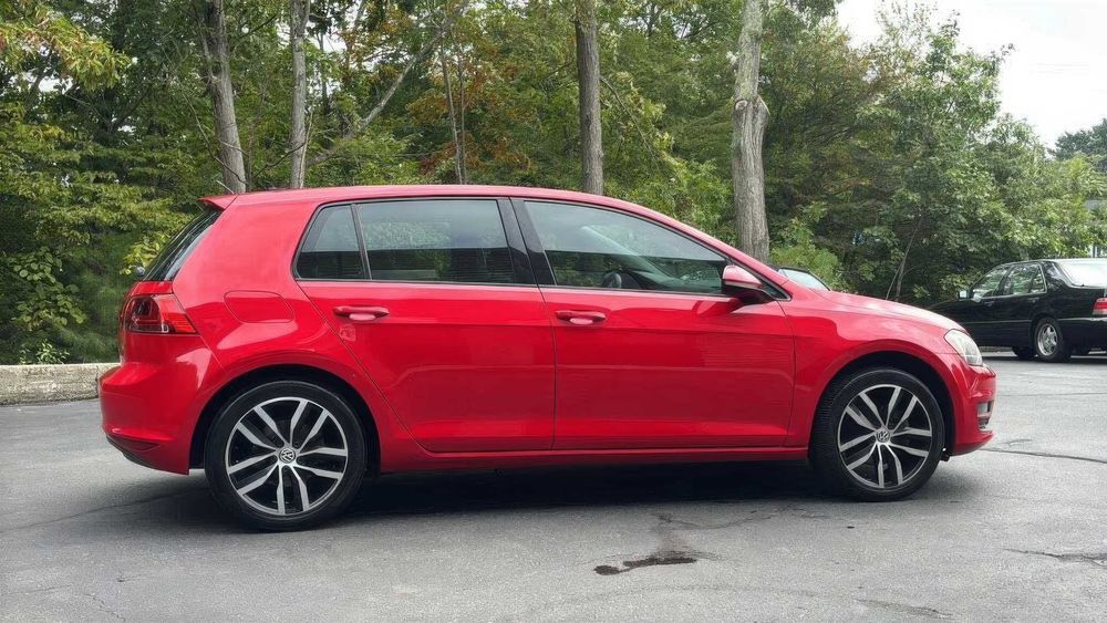 Volkswagen Golf SE      2015