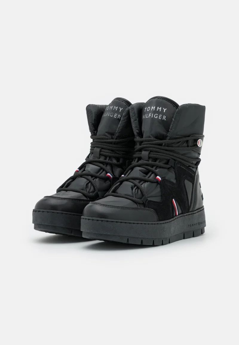 Tommy Hilfiger 42 Botki Sznurowane R1579
