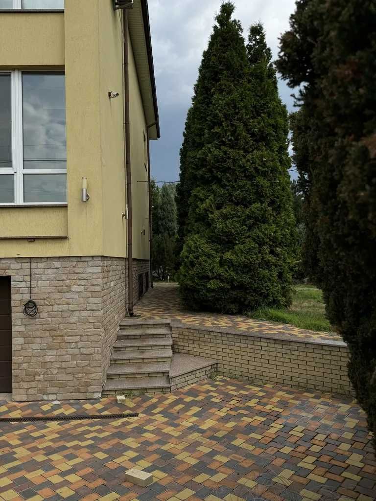 продам дом 6 комнат 20 сот Новоалександровка Братское