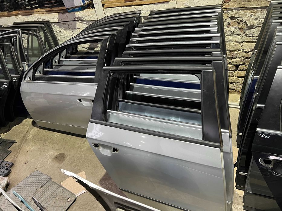 дверь гольф 5 шкода а5 пассат б6 двери двері дверка passat golf fabia