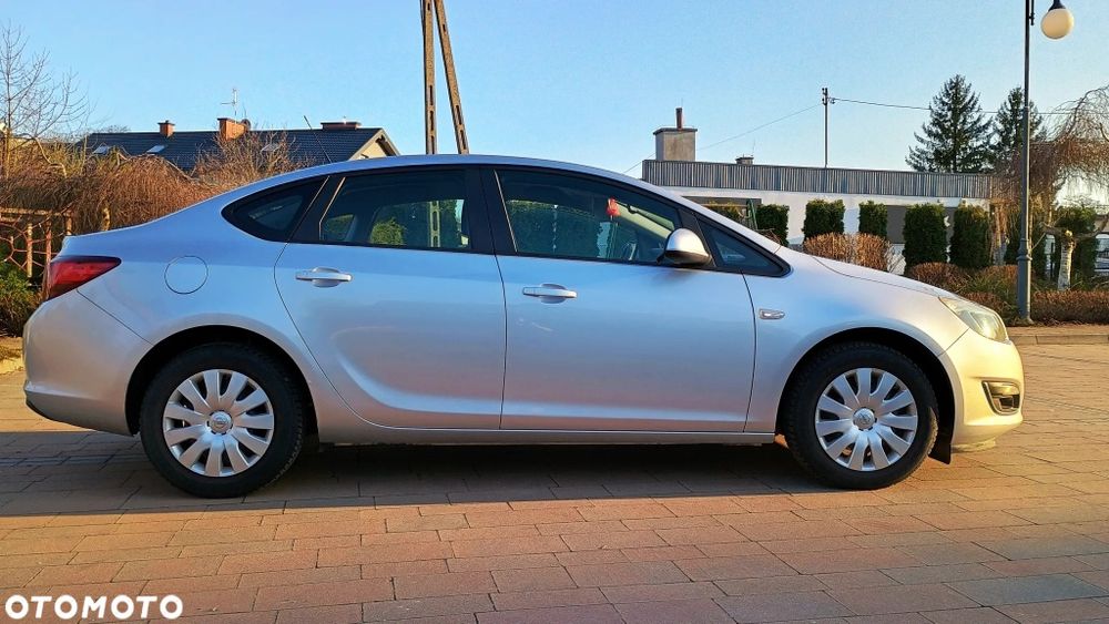 Opel Astra J 1.4 Turbo Benzyna Gaz 2017r 2 właściciel Zadbana Prywatne