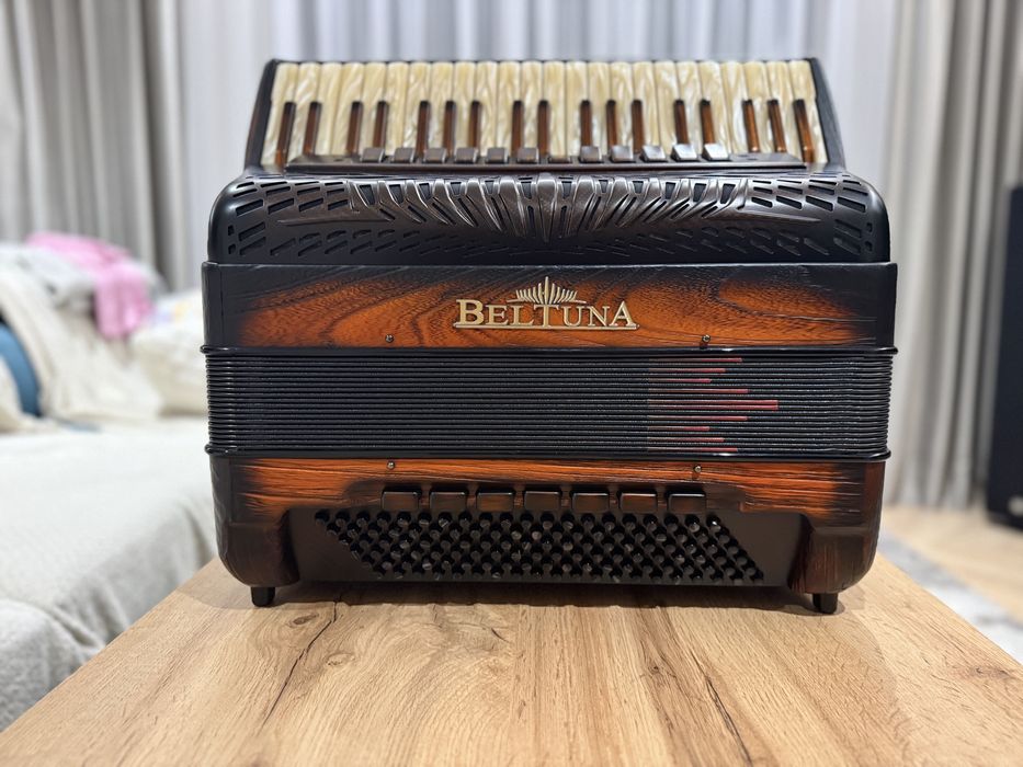 Akordeon Beltuna Prestige Fly 120B
