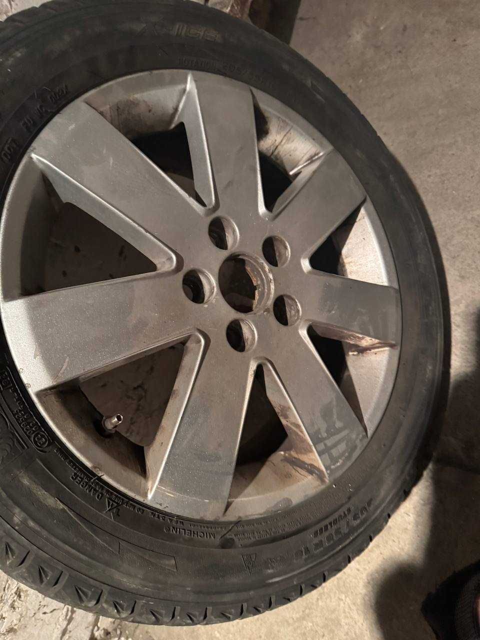 Felgi aluminiowe R16 ford z oponami zimowymi MICHELIN X-ICE  --- 2szt.