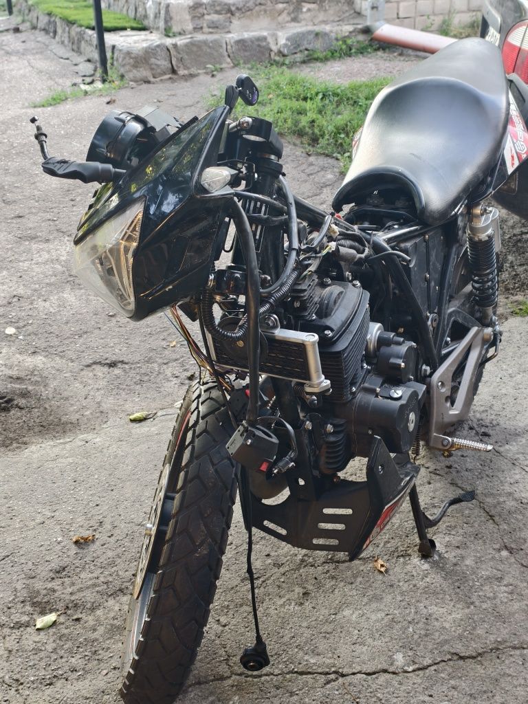 Geon pantera 250