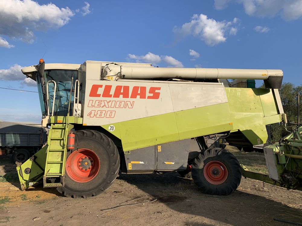 Комбайн Claas Lexion 480