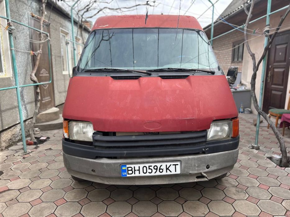 Продам! На ходу, рабочая лошадка!