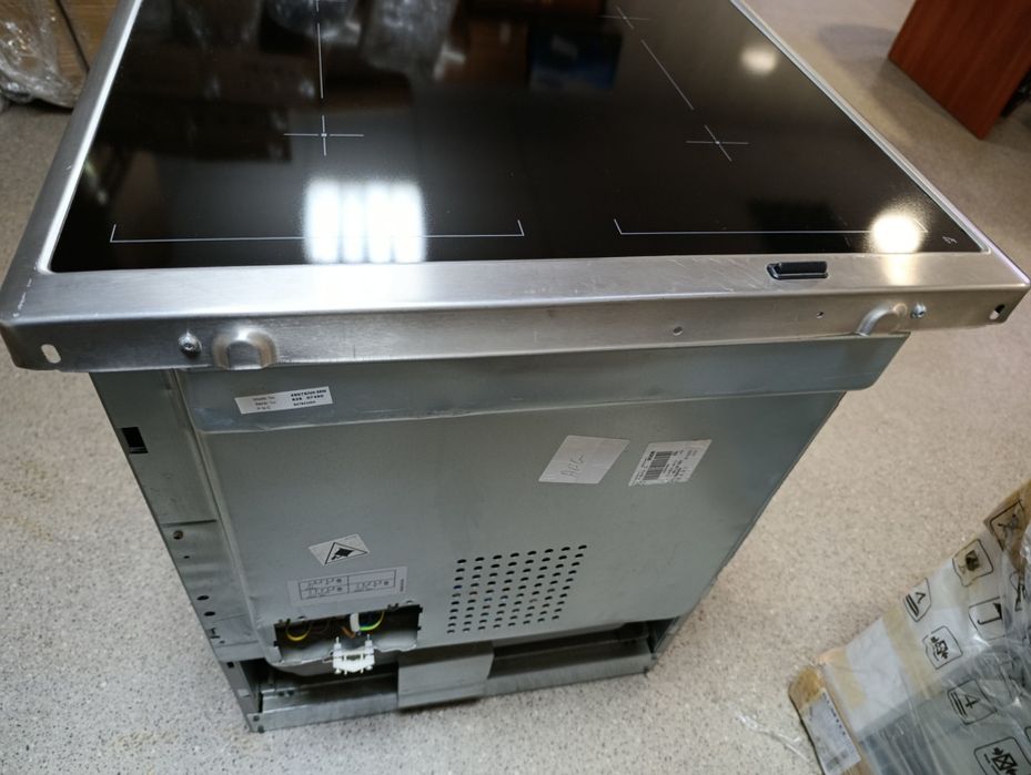 Плита индукционная АЕG 43036IW-MN не работает