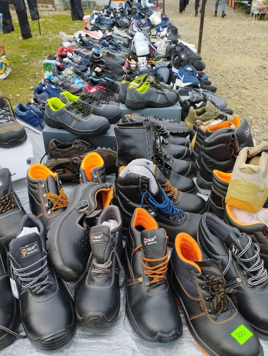 Робочі кросівки з захистом 850грн.