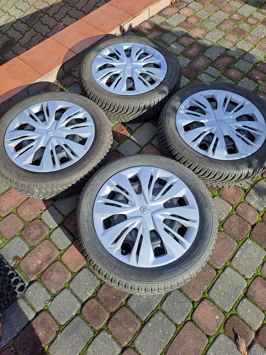 4 x Koła 17 cali 4x100  (opona, felga, kołpak)