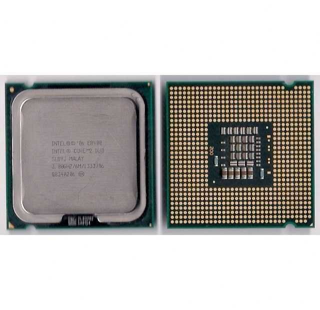 Procesor Intel Core 2 Duo E8400 2x3 GHz z chłodzeniem.