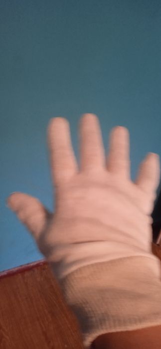 Rękawice ogrodowe uniwersalne 10 par/Nowe-cena za całość