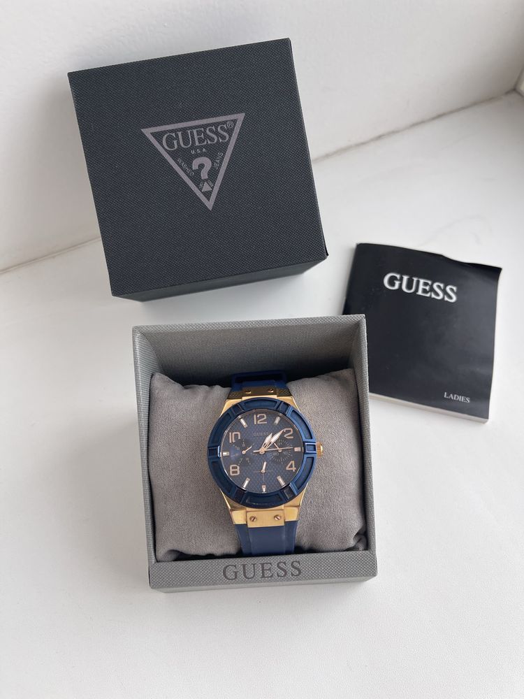 Часы Guess (оригинал)