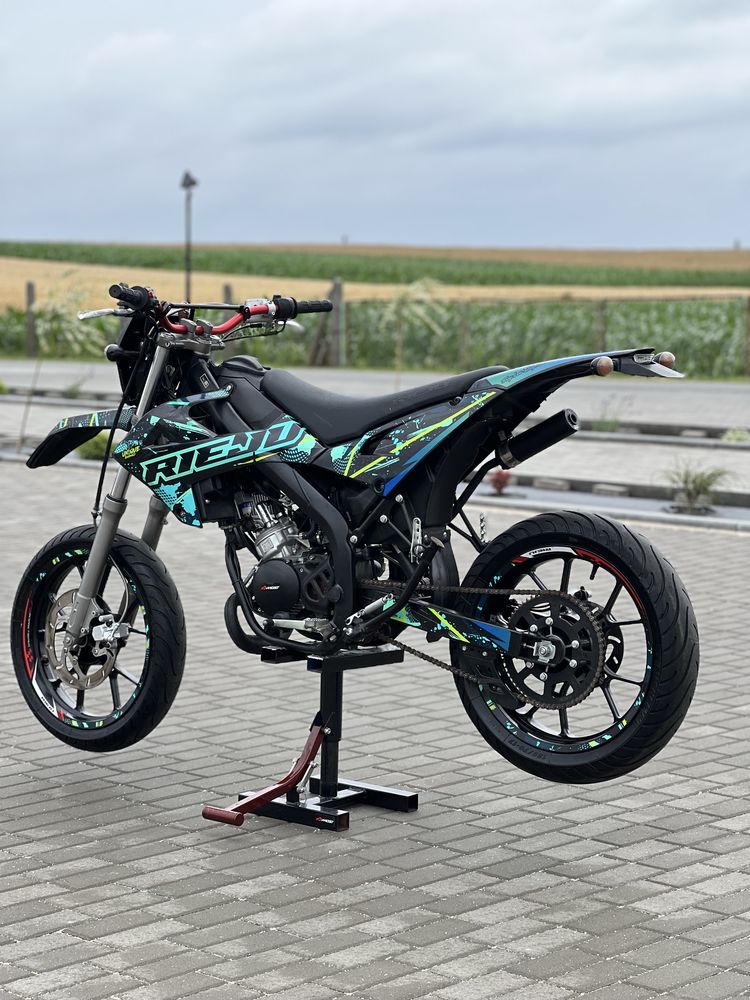 Rieju MRT 50 2023 stage6 supermoto nie derbi,aprilia,yamaha,sherco