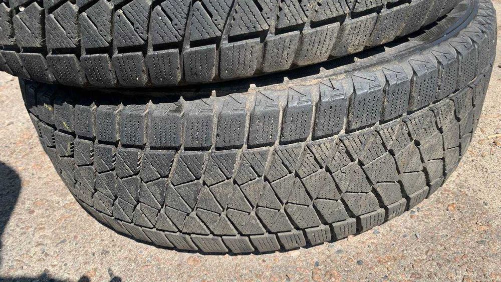 215/65 R16 98S Bridgestone Blizzak DM-V2, зимова, комплект