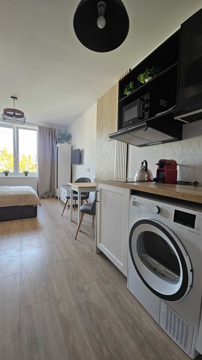 Apartament Dzielna -studio, ,20min STARE MIASTO pieszo.Po Remoncie
