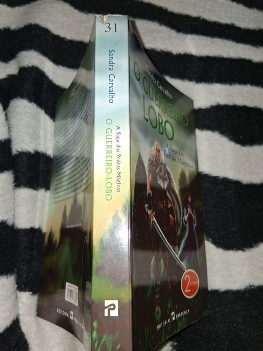Livro "O Guerreiro Lobo"