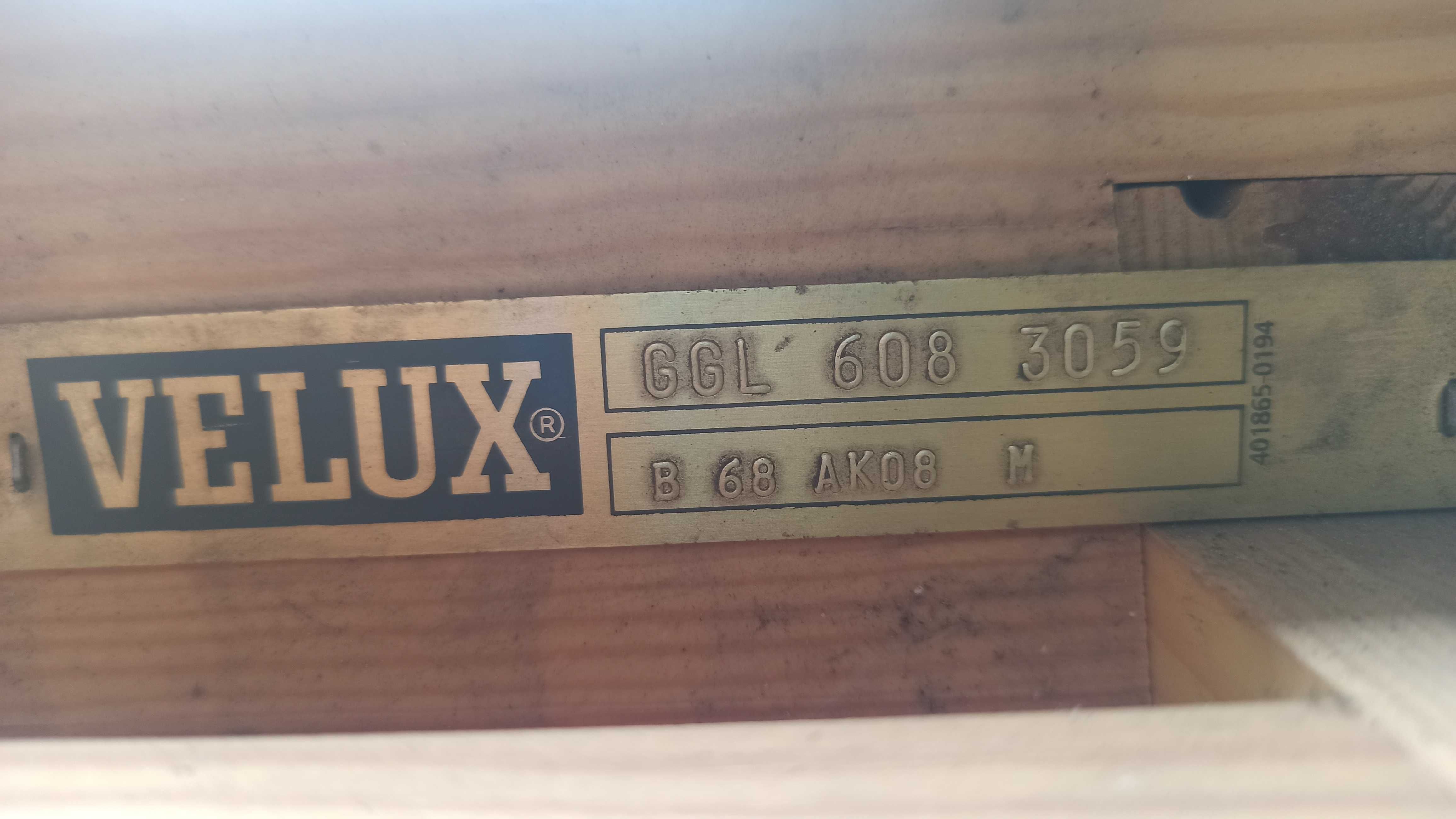 VELUX OKNO DACHOWE GGL 3059 / 118 x 140