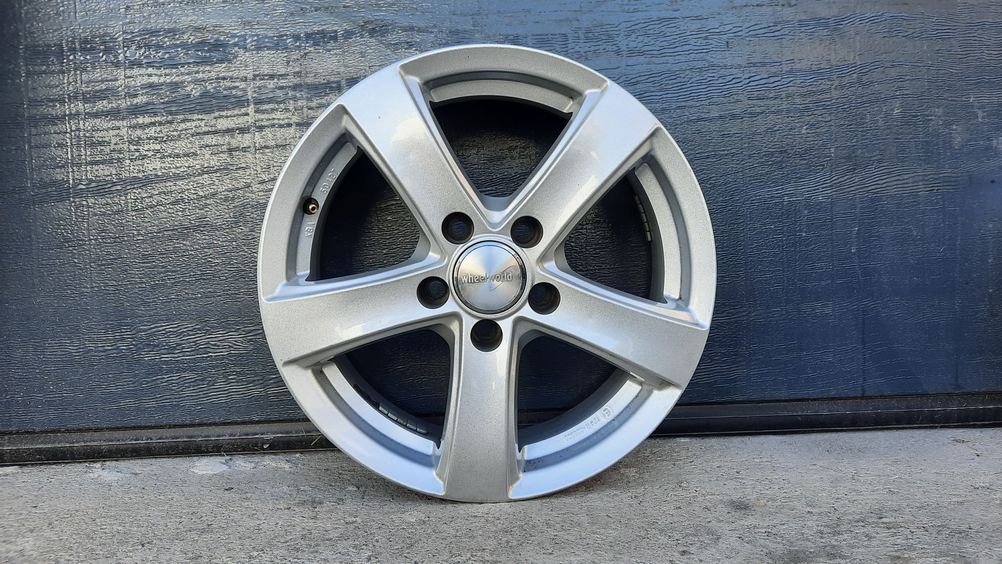 4x Alufelgi 16" 5x112 VW Audi Skoda Wheelworld Germany