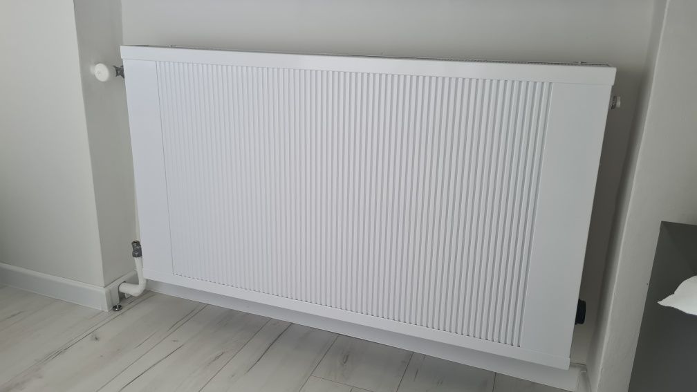 Grzejnik grzejniki Regulus E-VENT 570/1000 Wentylator Termostat